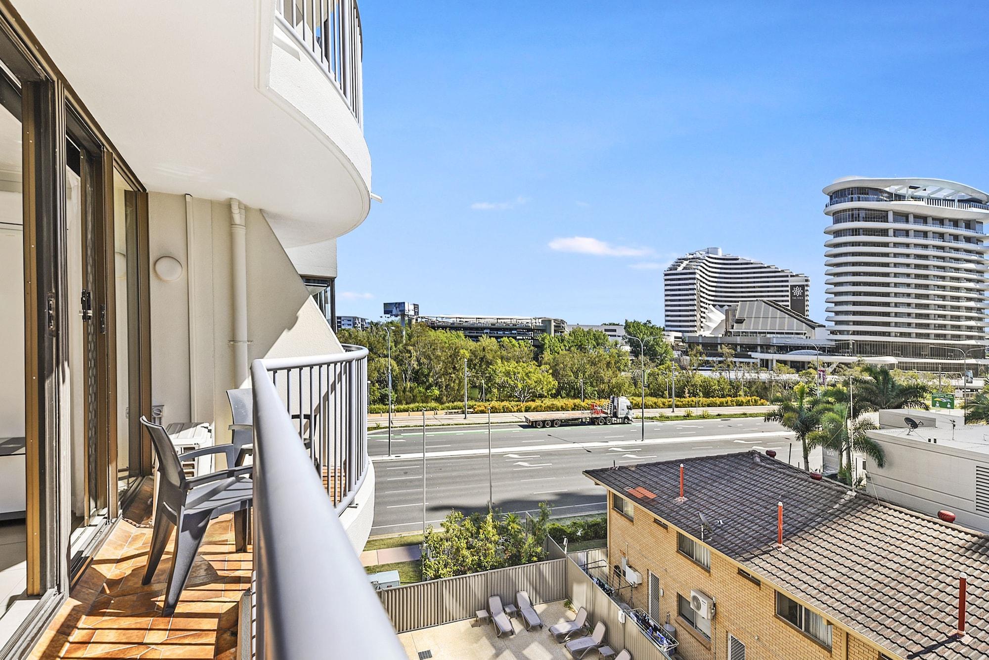 Broadbeach Travel Inn Apartments Gold Coast Dış mekan fotoğraf