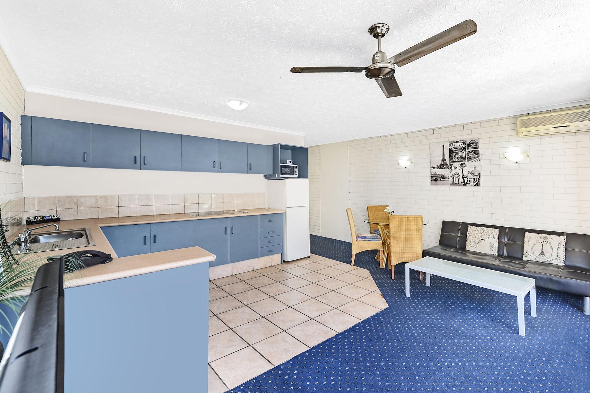 Broadbeach Travel Inn Apartments Gold Coast Dış mekan fotoğraf