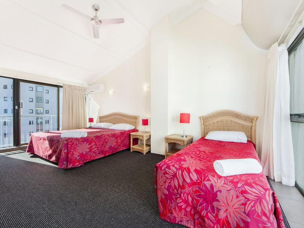 Broadbeach Travel Inn Apartments Gold Coast Dış mekan fotoğraf