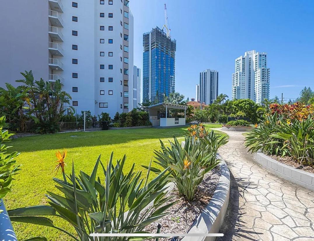 Broadbeach Travel Inn Apartments Gold Coast Dış mekan fotoğraf