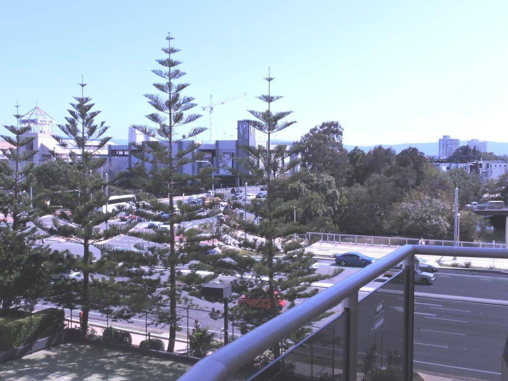 Broadbeach Travel Inn Apartments Gold Coast Dış mekan fotoğraf