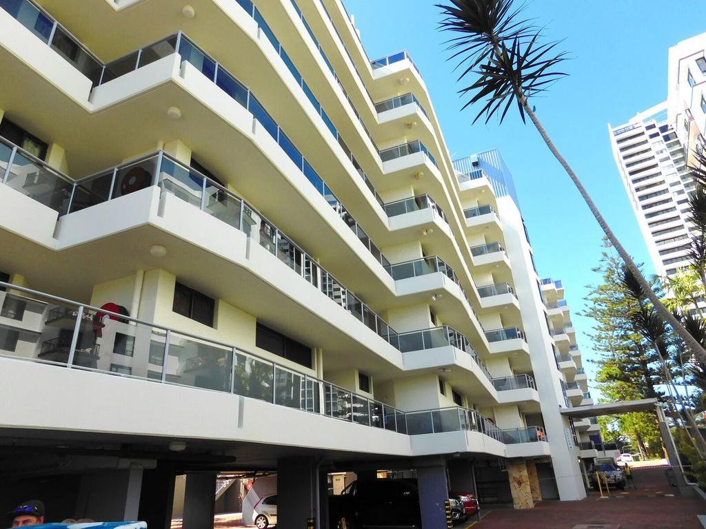 Broadbeach Travel Inn Apartments Gold Coast Dış mekan fotoğraf