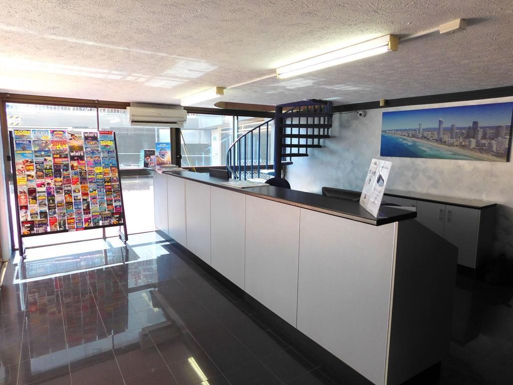 Broadbeach Travel Inn Apartments Gold Coast Dış mekan fotoğraf