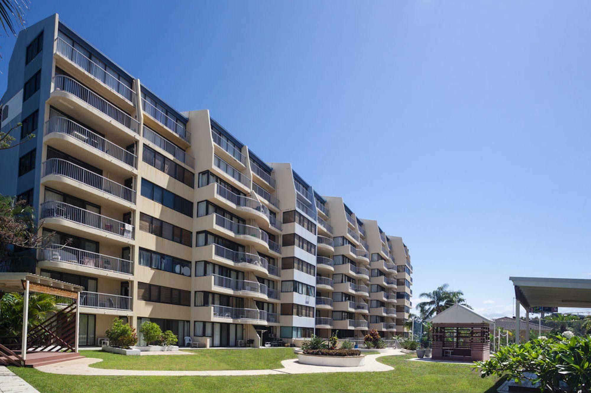 Broadbeach Travel Inn Apartments Gold Coast Dış mekan fotoğraf